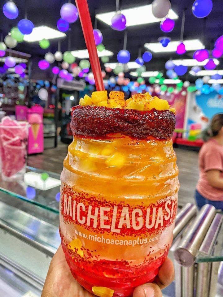 juniorbanuelos's tweet photo. For my San Diego people who live in Chula Vista 🙌🙌🙌 https://t.co/Xyt2ykd5lf