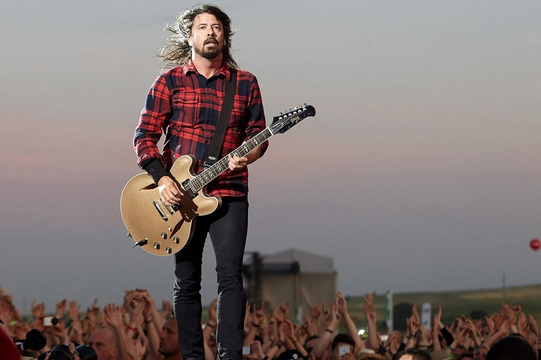 Happy birthday Dave Grohl 