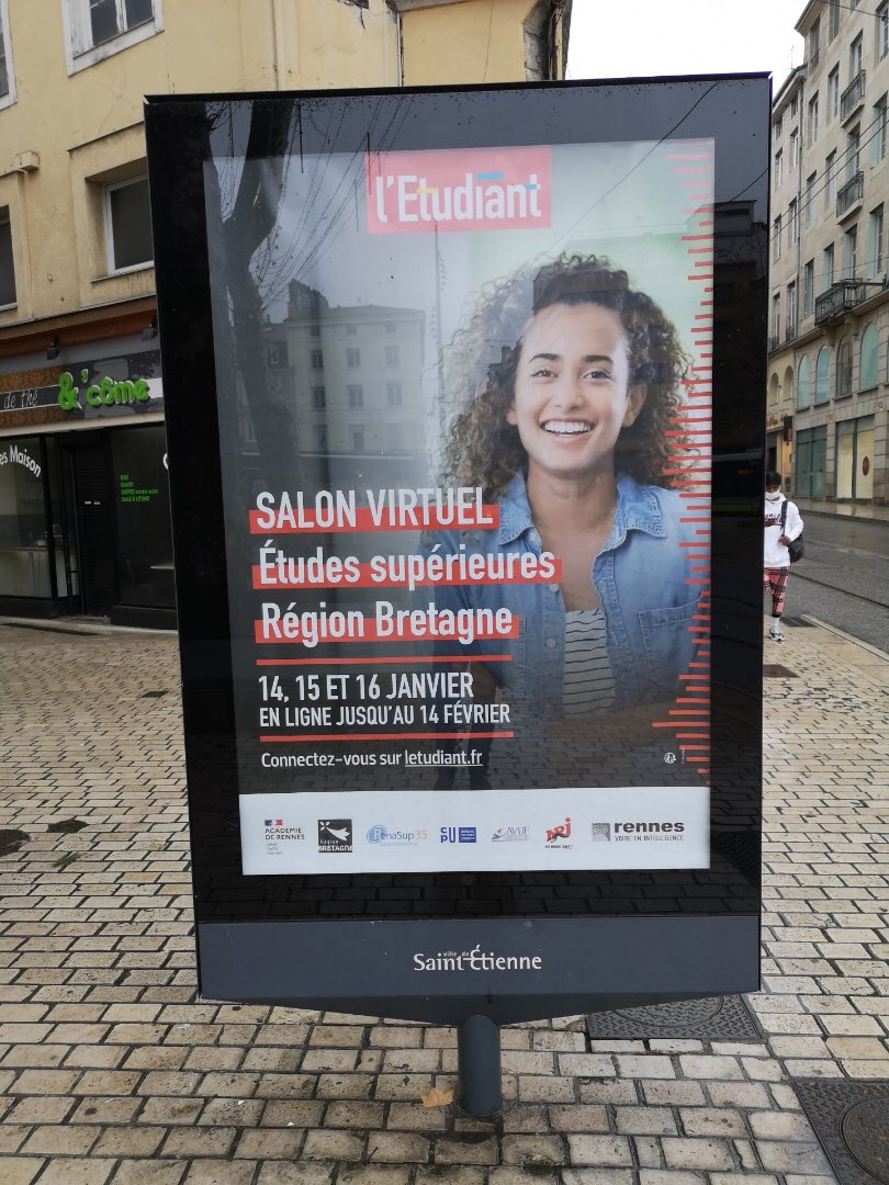 Coucou <a href="/metropolerennes/">Rennes Ville et Métropole</a> #Rennes, Si vous cherchez vos affiches du salon de <a href="/letudiant/">l'Etudiant</a>, elles sont chez nous à #saintetienne. 😂😜👍 <a href="/LaurentRiera/">Laurent Riéra</a>