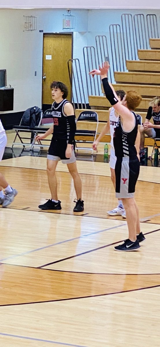 adidasunity2021's tweet photo. 2021 Colby Baker is filling up the stat sheets for Yukon. In he last two tournament games he’s averaged 21 points &amp; 10 rebounds. Keep it up Colby! @McKinnisBryce @PrepHoopsOK @okhsscores @PrepHoopsOK @MattReynolds___ @roy_wyckoff https://t.co/PSeAoGMzD4