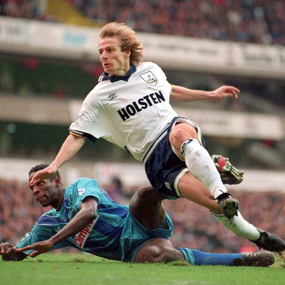 WorldSportsPix's tweet image. The 2nd Edition of World Sport Photography Awards celebrates 25 years of amazing sports photography. Together with our partners @Colorsport1 we sharing some of the iconic images of the period and for starters here’s 1995.  1 of 3