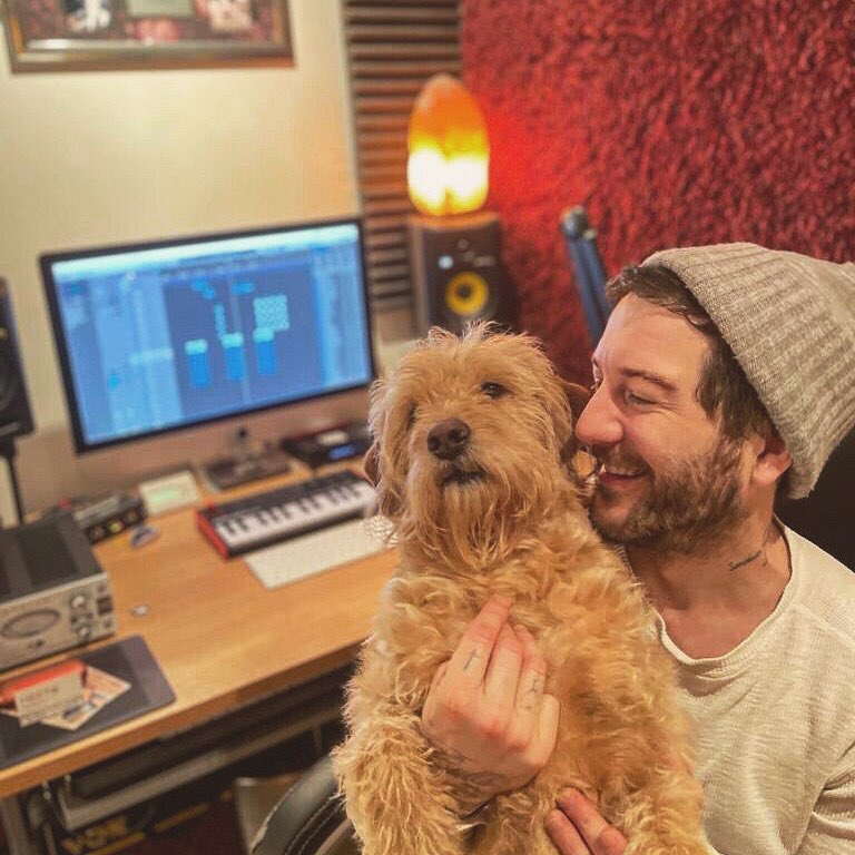 MattCardle's tweet photo. Purple Crayon is out in 2 days 🥳 as you can see, Ted is pumped. I cannot wait for you all to hear the track 🙏🏼 share and like this post and we will chose one of you to jump on a zoom call with me this weekend to chat about the track 🙌🏼 big love xx https://t.co/wH4PPLdqji