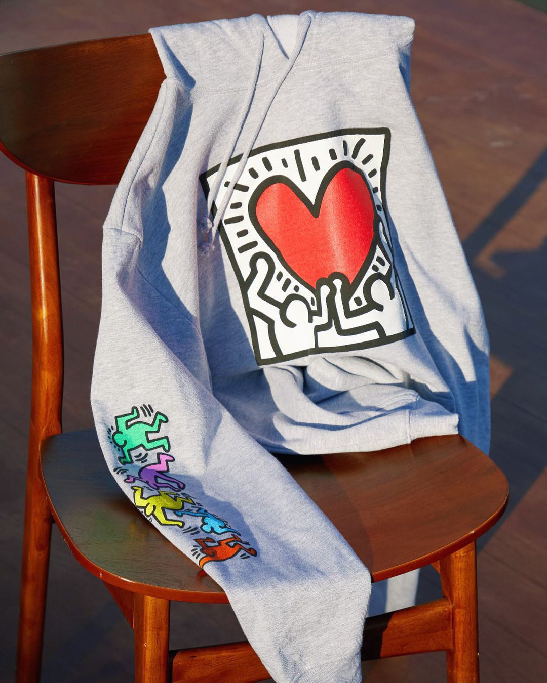 pacsun on X: 🚨special delivery🚨 the keith haring hoodie is back in  stock! https://t.co/s2onnpJs9C https://t.co/9EyKDvifxc / X