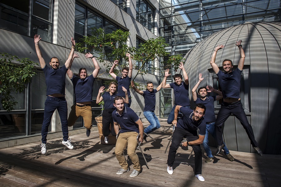 En pleine croissance nous cherchons de nouveaux talents !

- 2 Ingénieurs web fullstack
- 1 technicien support
- 1 technicien production
- 1 ingénieur commercial

📍 Montpellier
🚀 #joboffer

Envie de rejoindre notre équipe ?
Envoyez un mail à recrutement@koovea.com