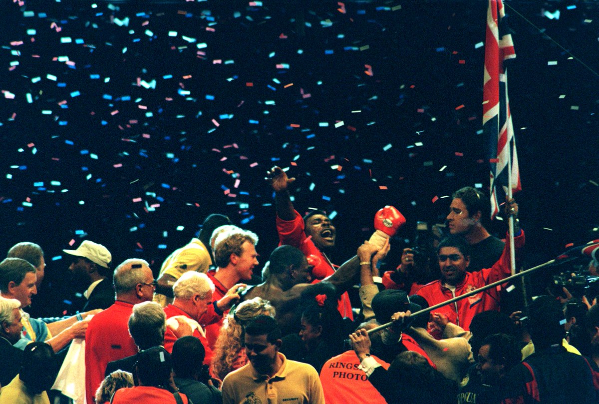 WorldSportsPix's tweet image. The 2nd Edition of World Sport Photography Awards celebrates 25 years of amazing sports photography. Together with our partners @Colorsport1 we sharing some of the iconic images of the period and for starters here’s 1995.  #wspa2021 (2 of 2)