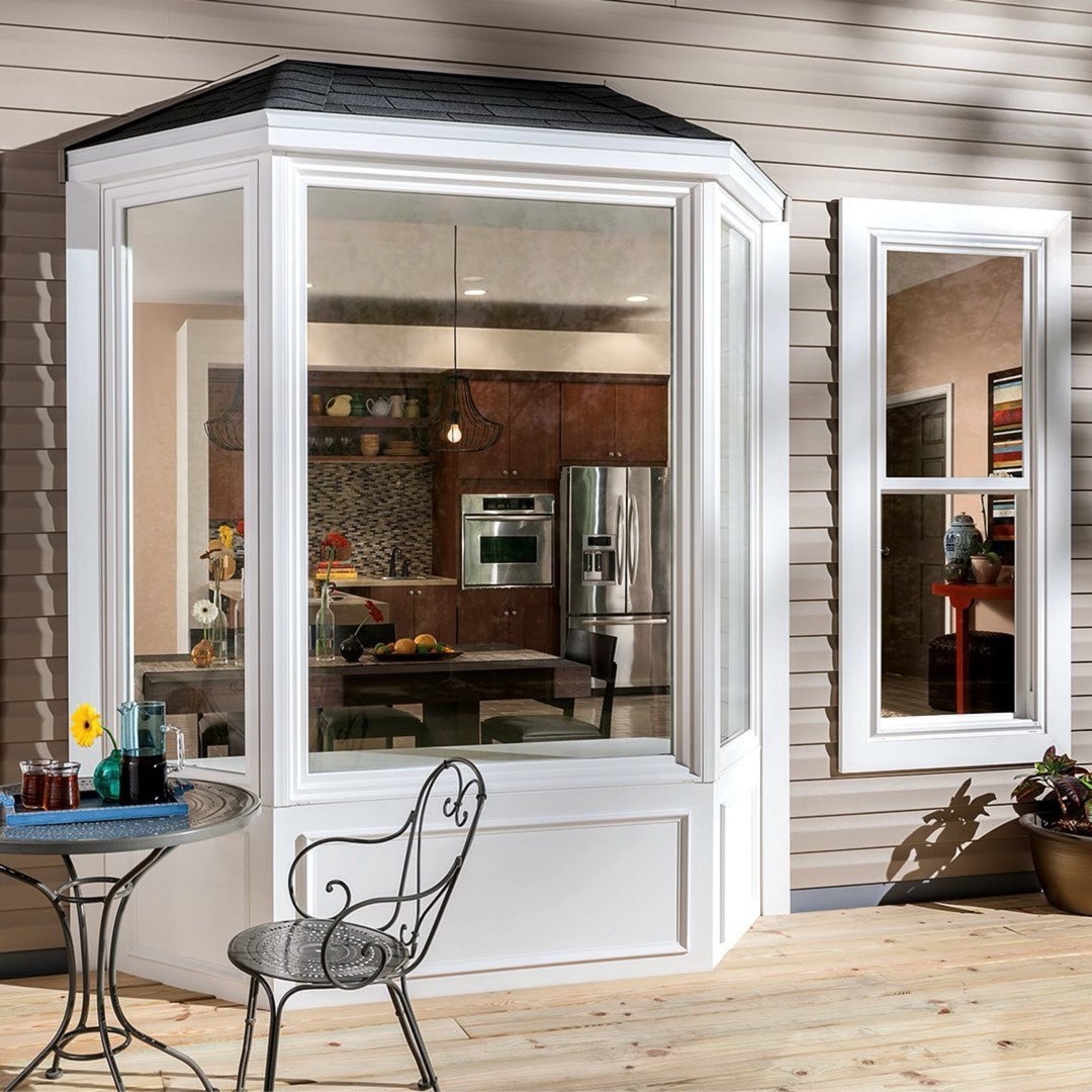 KernGlass's tweet photo. We are proud to carry such fine products!
#Repost  @milgard 
・・・
When you want to add dimension to a room, adding a bay or bow window to your home is a great way to achieve this! What are you thoughts on bay and bow windows?

#baywindow #bowwindow #milgard #kernglass https://t.co/2cIzvPobL6