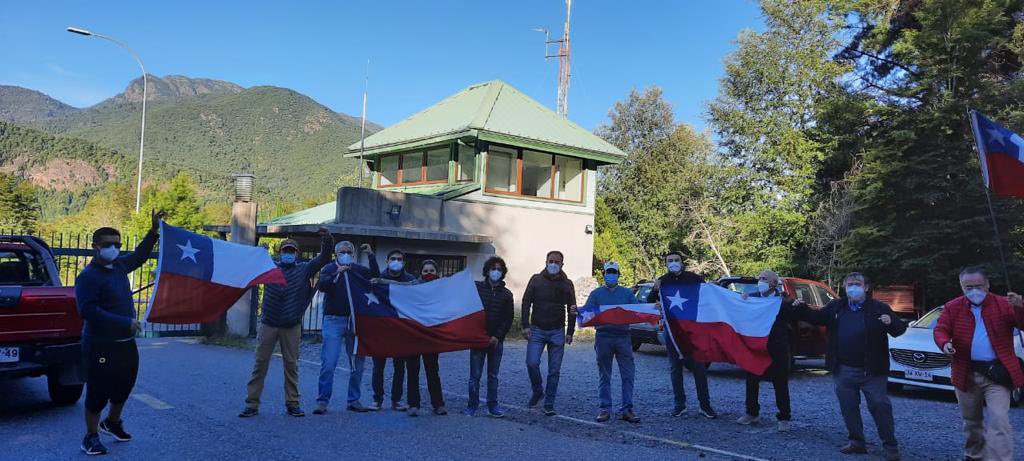 siep_sindicato's tweet photo. Trabajadores movilizados en todo el país en búsqueda de una relación laboral sin discriminación @EnelChile @Cutchile @FENASEN_Chile https://t.co/AAtJbBEgzn