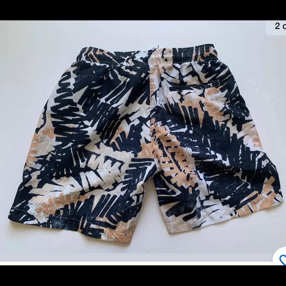 NataliDW's tweet photo. So good I had to share! Check out all the items I'm loving on @Poshmarkapp #poshmark #fashion #style #shopmycloset #victoriassecret #lush #vestique: https://t.co/DaqZKbTLOt https://t.co/CR2212Xk5z