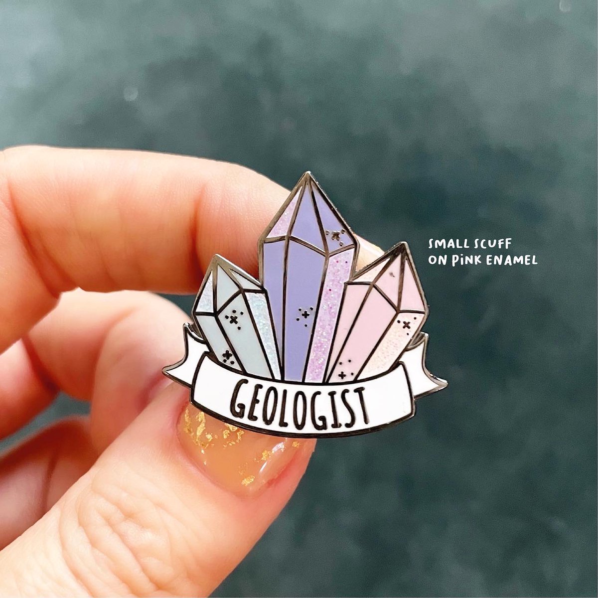 sciscribbles's tweet photo. Hello... we’ve just launched our first ever Seconds Sale on Etsy (ScienceScribbles). Seconds pins are pins with minor imperfections (I’ve attached an example for anyone that’s unfamiliar). These pins are heavily discounted but still beautiful additions to any pin collection ☺️ https://t.co/1Oyh5anYnn