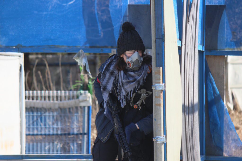 I met really cool people in Japan thanks to the game and posting screenshots on Twitter.They invited me to my very first "sabage" (airsoft game). Despite my already failing health, it was one of the coolest experiences in my life. I lost most pictures, though (-_-').