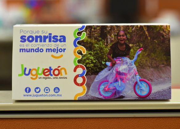 fusiongraficamx's tweet image. Gracias @JuguetonAzteca  Azteca por permitirnos ser parte de esta hermosa familia. 🥳