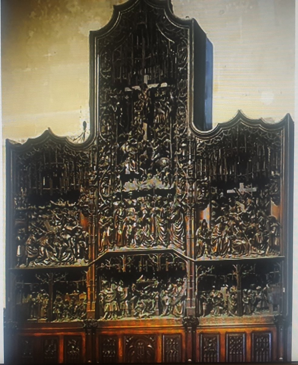 GuidesCASA's tweet photo. 👉Rencontre mensuelle des guides CASA de Notre-Dame de Paris via internet avec une passionnante présentation, par Odile Pinard, de deux retables anversois du XVIe siècle : Saint-Germain l’Auxerrois et Baume-les-Messieurs.
#guidescasa #NotreDamedeParis
#Saintgermainlauxerrois https://t.co/M8aav7PrLM