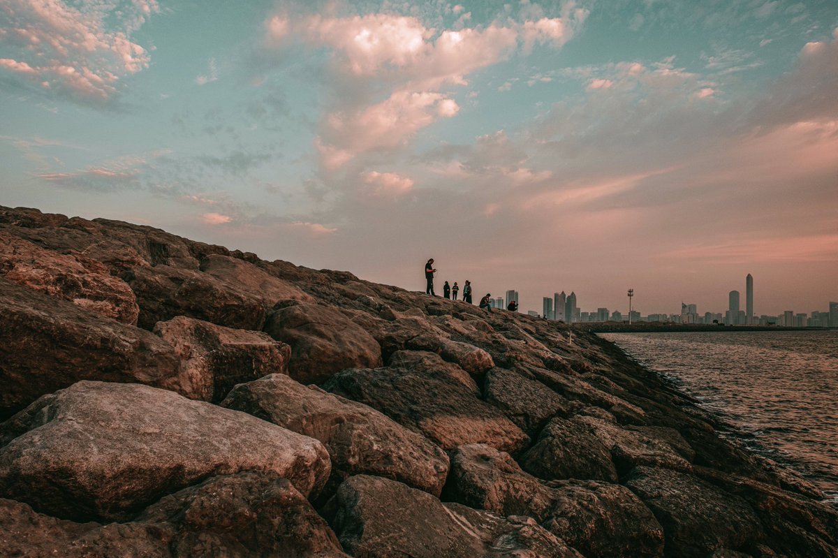 thebrightpixels's tweet photo. Abu Dhabi Sea Side

##WorldsCoolestWinterChallenge #WorldCoolestWinterChallenge @dutweets https://t.co/wUHP8JpQQr