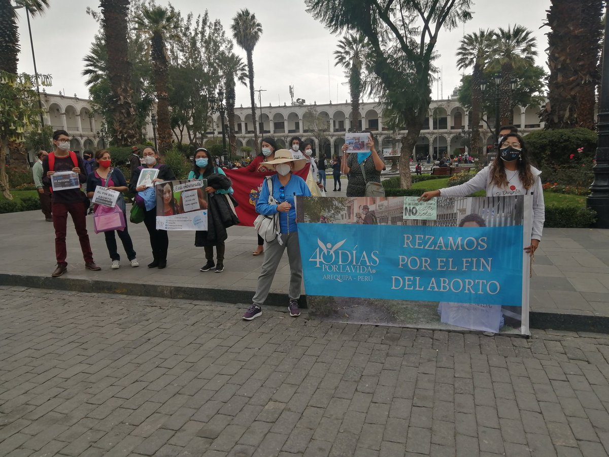 ArequipaProvida's tweet photo. La Cámara de Diputados de Chile discute sobre la legalización del aborto.
Desde Arequipa - Perú 🇵🇪 nuestros amigos de @40diasxlavidaqp se unen en oración. #ChileXLas2Vidas https://t.co/WGTasBwkU5
