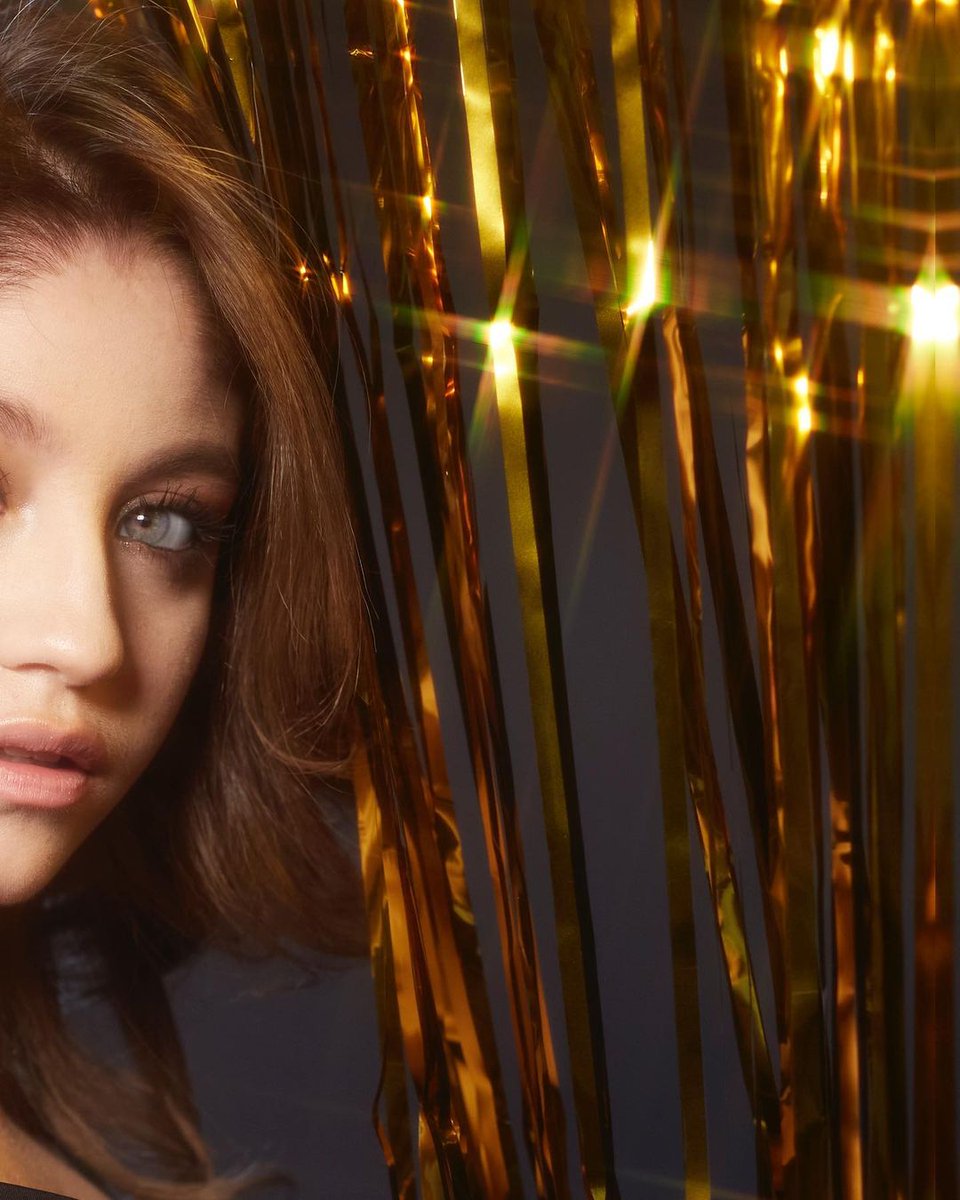 KSevillaSitio's tweet photo. Repost @luisdlaluz

K A R O L ✨✨✨ 📸 by me 
Hair&amp;MakeUp: #charcastwork
#karolsevilla #singer #mua #hair #photoshoot #photography
@karolsevilla https://t.co/7V0JO0NFlV