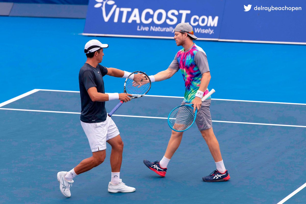 ¡CAMPEONES! Ariel Behar 🇺🇾 y @goescobar89 🇪🇨 consiguieron su primer título ATP al derrotar 6-7 (5), 7-6 (4) y 10-4 a los hermanos Ryan y Christian Harrison en #DelrayBeach. 🏆 https://t.co/roewzlj4oL