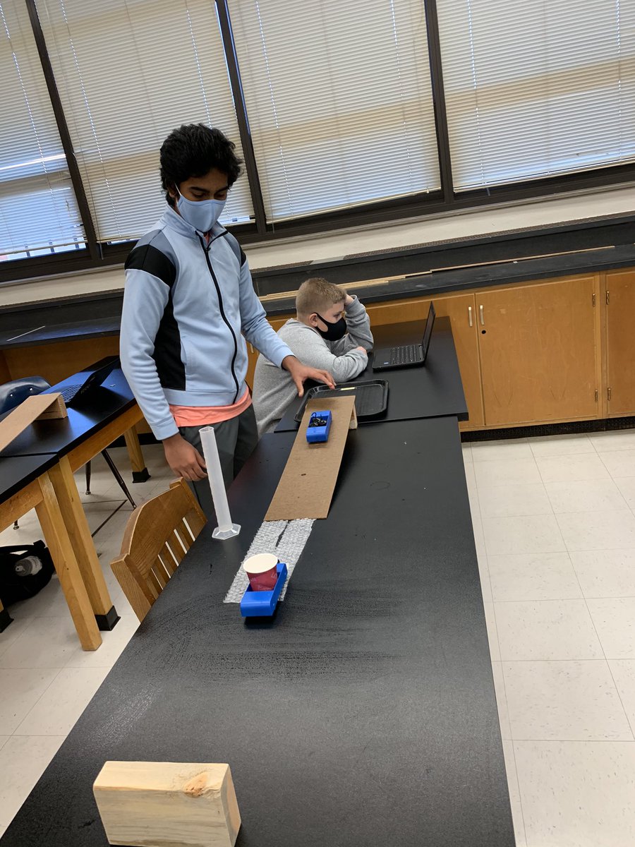 MissBunyard's tweet image. Discovering how to reduce the amount of force in a collision #cmsLearns #crestviewcommunity