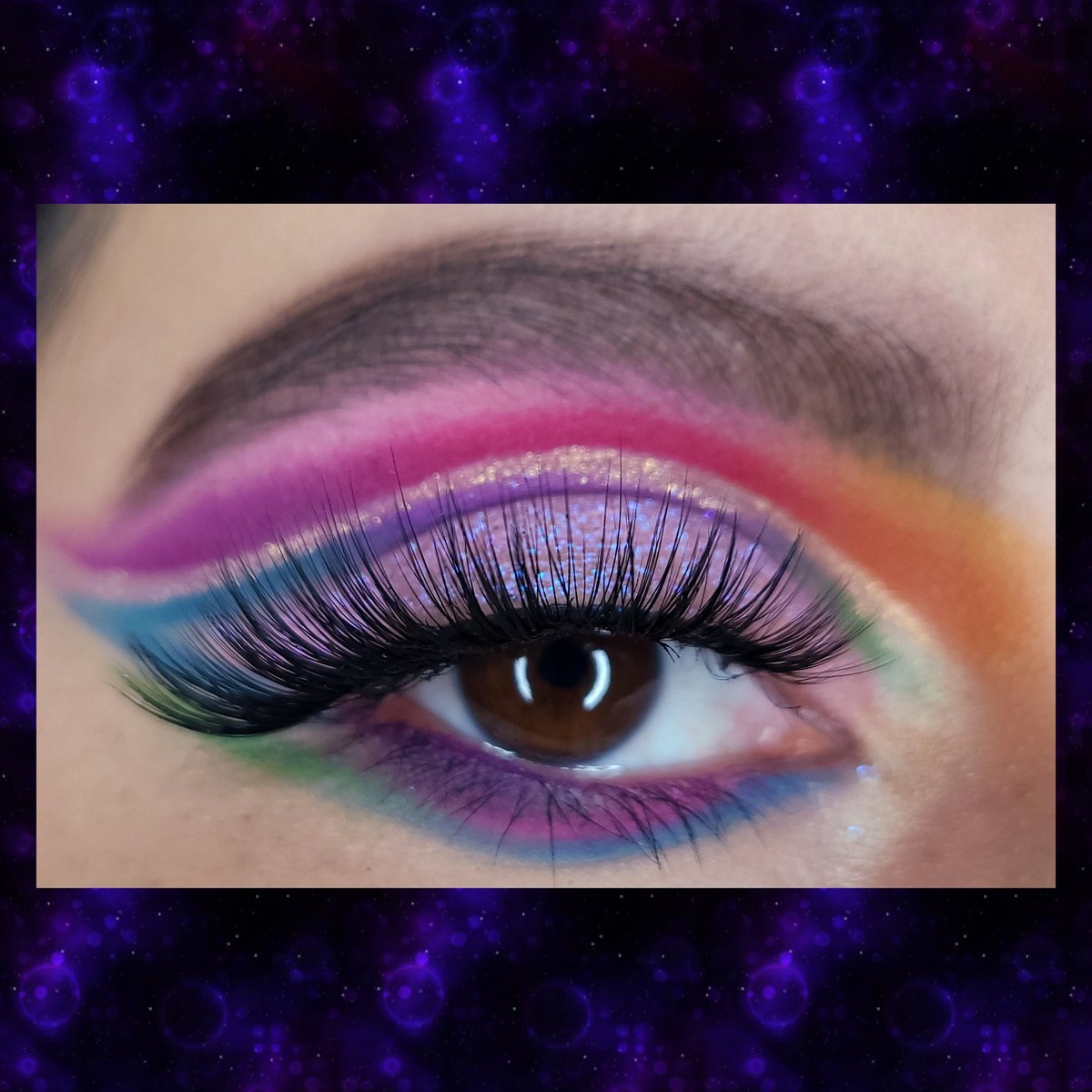 Lauritasmakeup's tweet photo. ~~~tumbleweed~~~ Hey guys, I know I suck at being on Twitter 😅 but I have a new post up on IG &amp; if you've got some free time, I would appreciate it if y'all checked it out 🥺🖤
https://t.co/CWSOVOwX4W https://t.co/b3GTNBUjcB