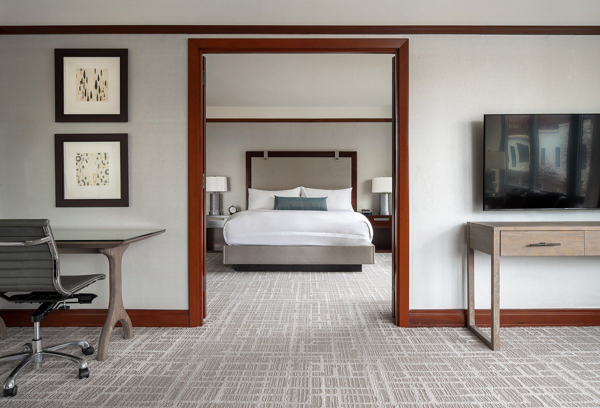 Fresh carpet for #RitzCarltonGeorgetown shouting loud Wes A. vibes. <a href="/AccidentallyWA/">AccidentallyWesAnderson</a> #AccidentallyWesAnderson 

#FreshCarpet #CarpetDesign #Brintons #Wilton