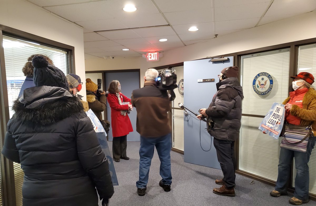 IndivisibleTosa's tweet photo. Constituents across #WI05 have a lot to say to Rep. Scott Fitzgerald. His district office doesn’t pick up or have voicemail, so we brought the people’s voices to their doorstep. We politely delivered hundreds of postcards. Then someone called on the police on us. #ThePeopleLead https://t.co/mPhXcXlJyH