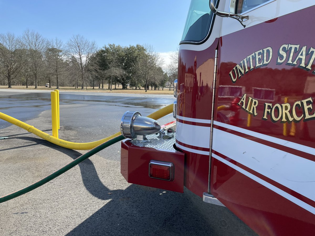 ffshifflett's tweet image. Station 1 crews out training on this warm winter afternoon #gafire #pumpops #firefightertraining #fire