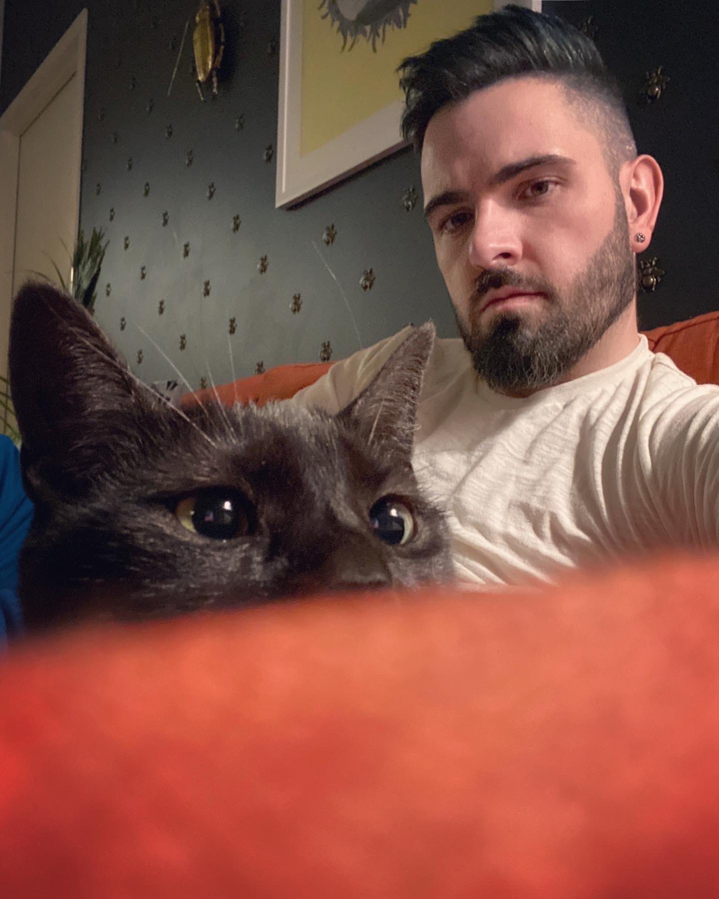 Erox_YCXYAMhjcu.jpg:large