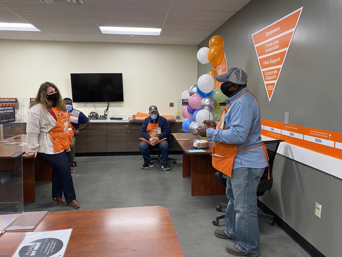 LovejoyHD6848 tweet media