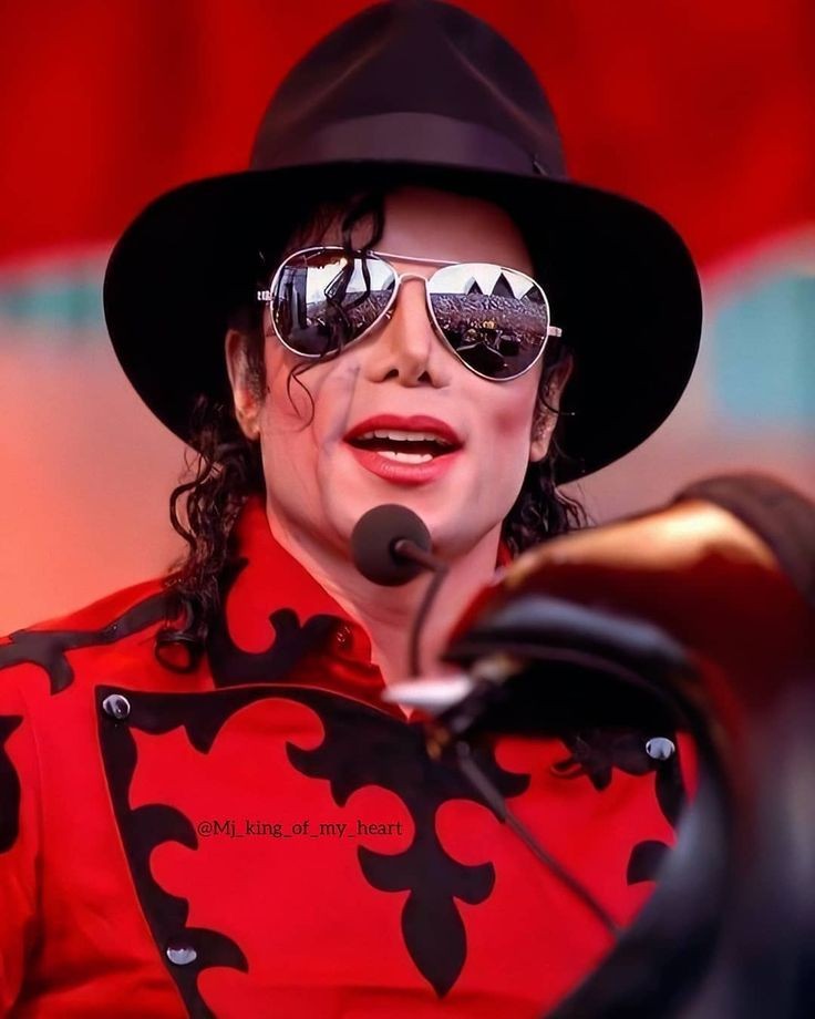 Ele só usava terno.