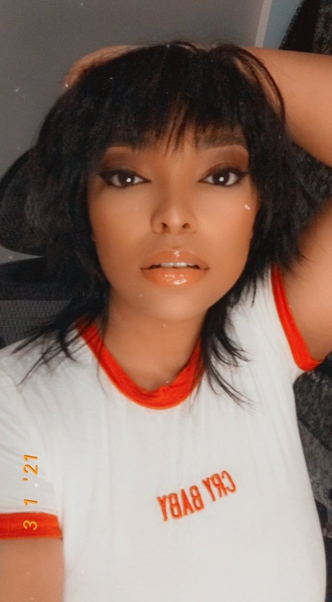 MistressBonnie2's tweet photo. New hair, same bad attitude. How will you betas serve Mistress Bonnie today?

Paypig WhiteSlave Ebony Domme Findomme Findom Pegging Foot worship Assworship Sissifying Maid https://t.co/g1N9qjadgJ