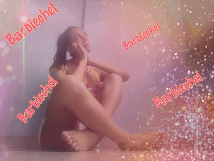 PaginaSuarez's tweet photo. Hay momentos que no vuelven pero que viven en nuestros recuerdos!!  💋💋💋💋💋💋💋💋💋💋 #bch #MUBT1819❤💛💚 https://t.co/PZwEJD04wS