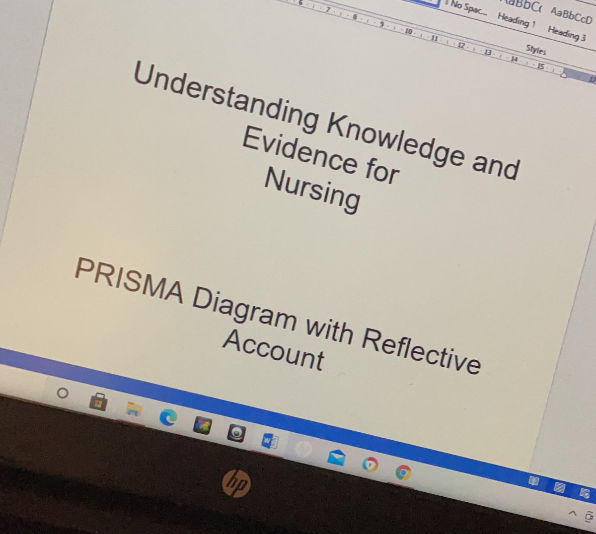 CarlyRowe91's tweet photo. Essay writing will be the death of me I swear 😩😥. Just a title page will do right?! 🤦🏼‍♀️😂 https://t.co/FeaDv46pTZ
