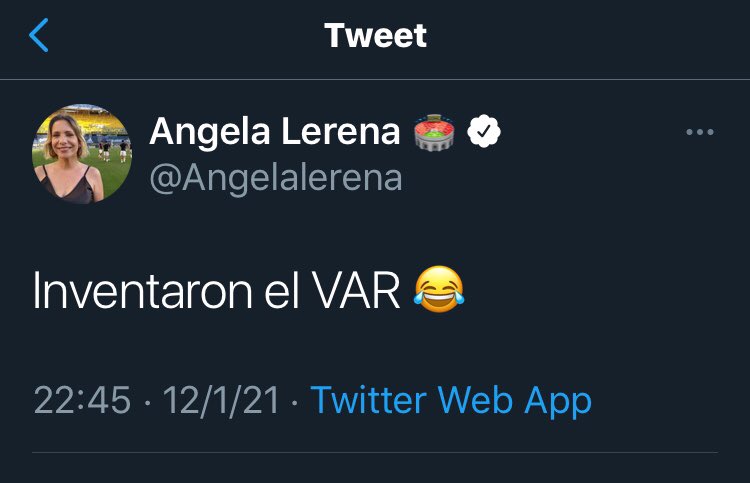ELCHARROCARP's tweet photo. ÂżLo borrĂł?
Yo la miro y... pobrecita
#Relela https://t.co/IqH0BxBDsU