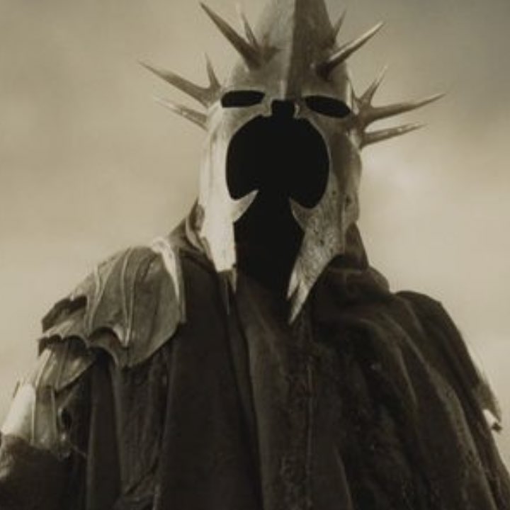 As the third age progressed with this political dynamic. The Witch King re-emerged in Angmar (under the secret orders of Sauron) waged war on the northern kingdom of Arnor.