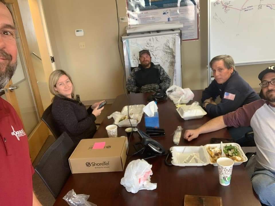 wscoga's tweet photo. Thank you Summit Midstream Partners in Western Colorado! We appreciate you supporting #takeoutblitz. Proud to work in #oilandgas 
#wscoga #ENERGYSTRONG #energy  #energyproud #takeoutblitz #wingnutz https://t.co/8rQTS8D446