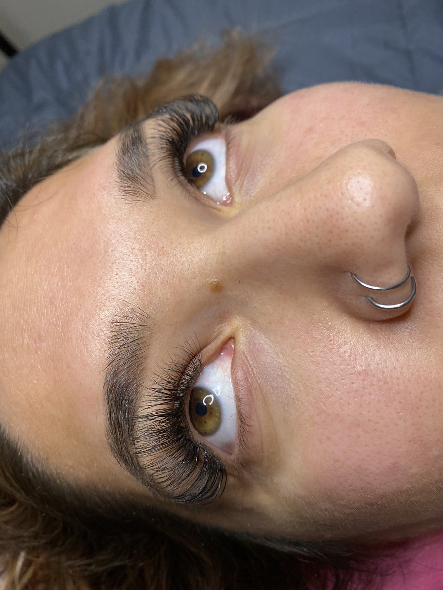 Hey y’all just came on here to say.... book with me :)) square.site/book/LMMMSE1AV…