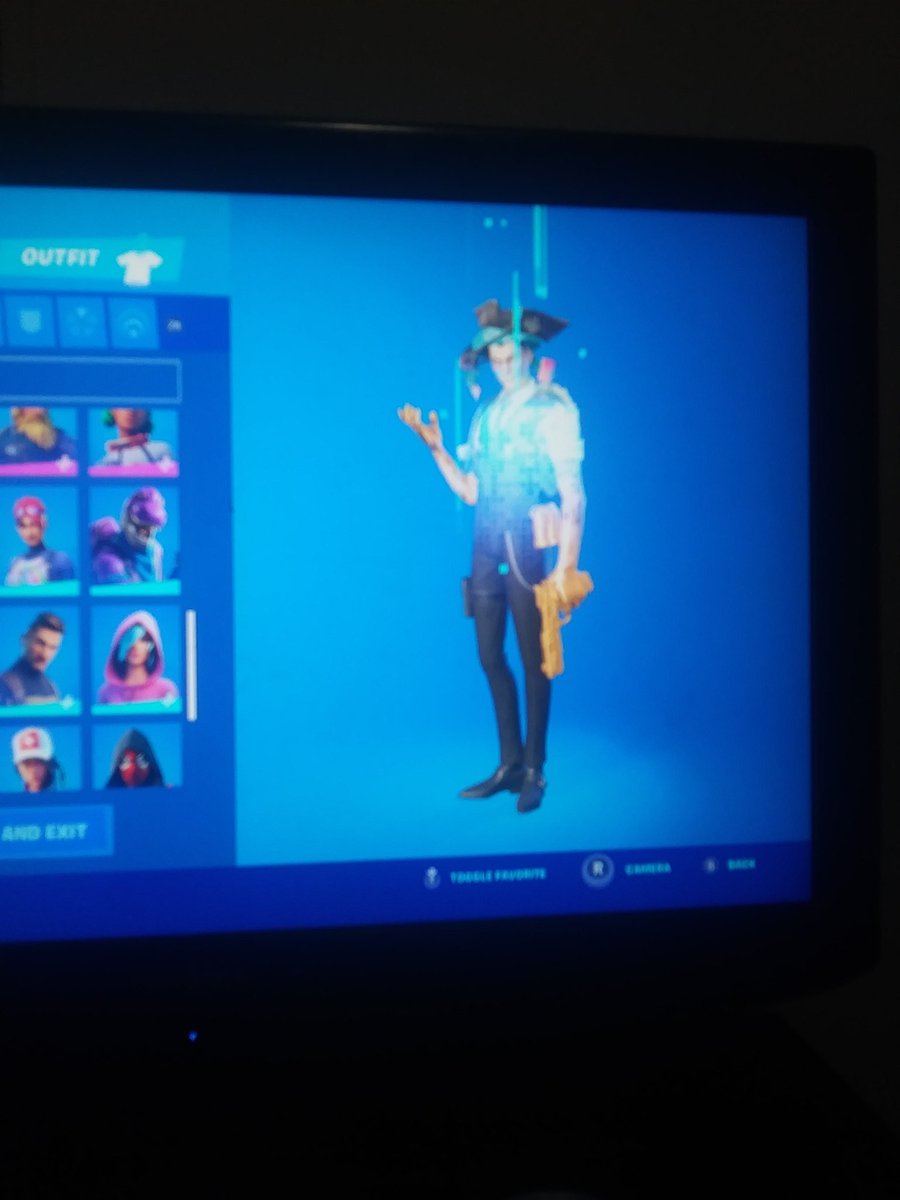 BadyFishy's tweet photo. Did fishstick lose wait.... @FortniteGame https://t.co/2DuqJGhIRU