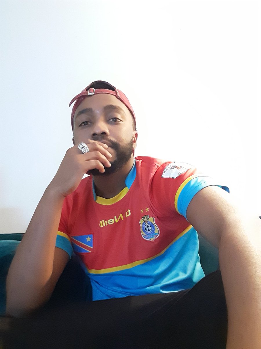 jonathan_budju's tweet photo. Tout le monde fait l'éloge de son pays natal.Que Dieu bennisse le CONGO❤ 🇨🇩🇨🇩

#ONLY YOU GOD 
#SON OF GOD https://t.co/RC41nBJydr