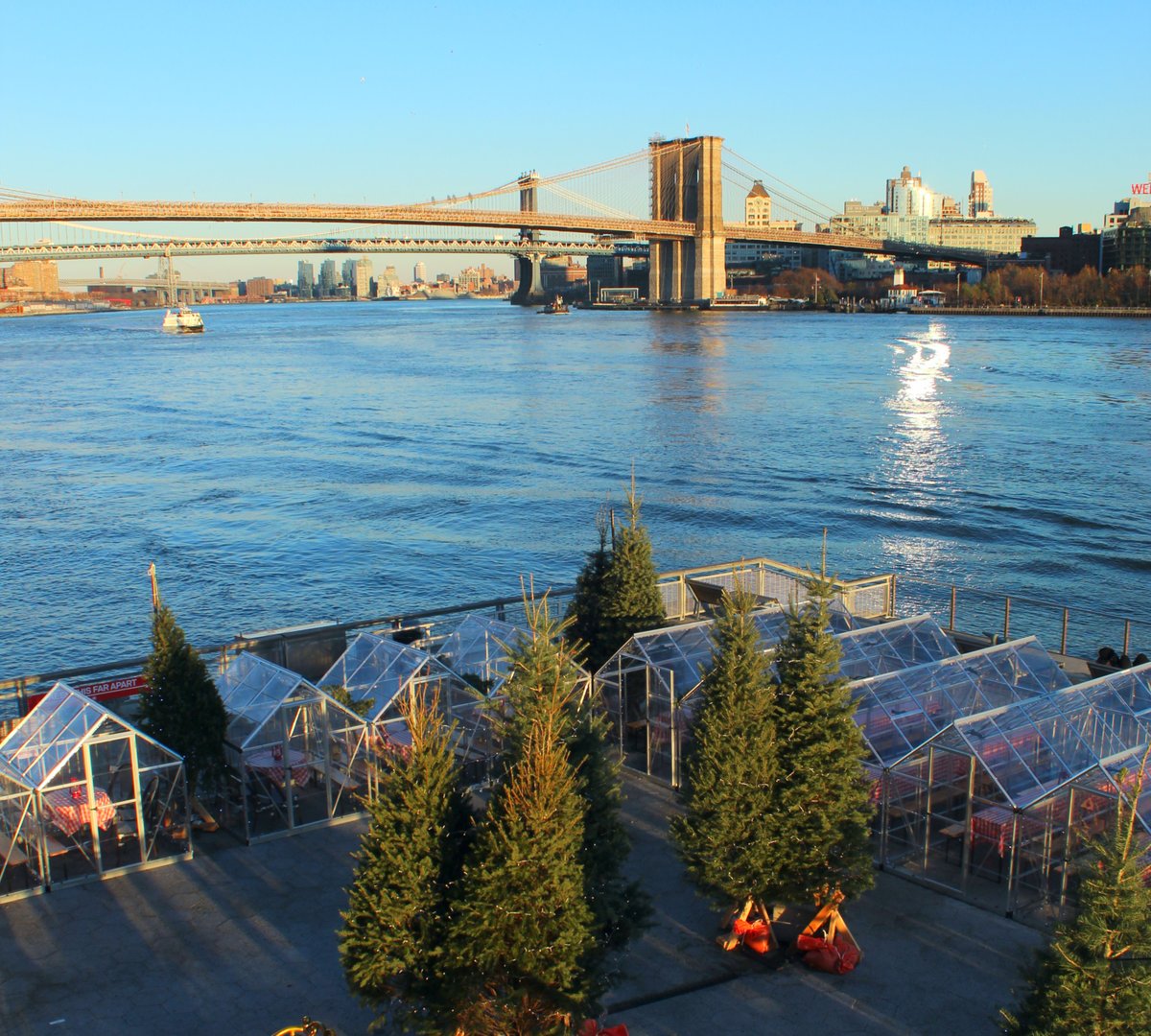 With views like these, you'll never want to leave!😍 Visit our website, WatermarkNY.eventbrite.com for reservations. #watermarkny