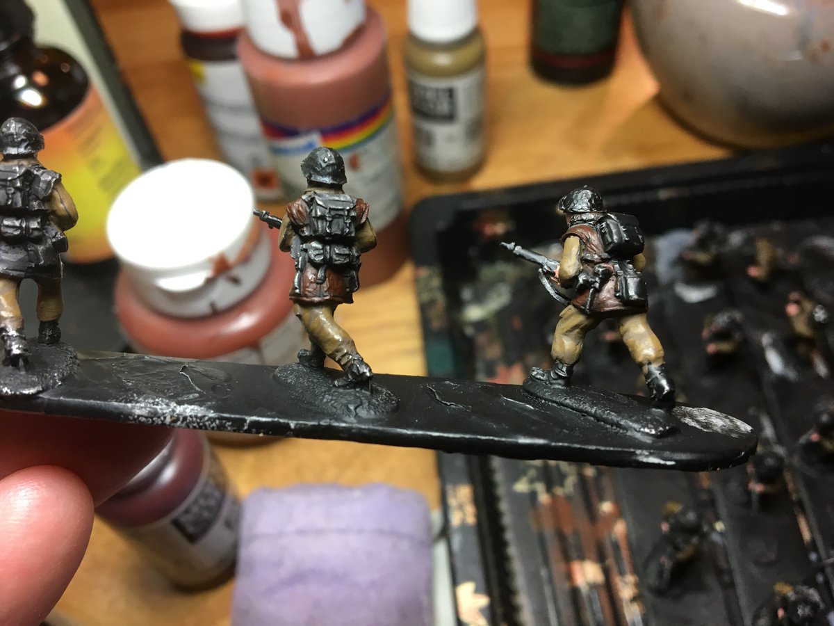 I bought some AB Miniatures British Infantry in leather jerkin, and painted them up. A full Rapid Fire battalion.
