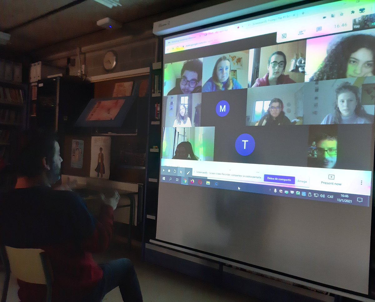 ESSErasmusplus's tweet photo. Working in next activity, preparing the lyrics of a song that summarizes the main aims of our #esserasmusplus project. Today, our students attended an online workshop given by @mazonisongs and learnt about important tips to take into account before creating their own song! 📝🎵🎶 https://t.co/VrfmFbLYtX