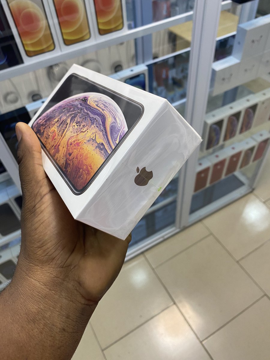 igoodsghana's tweet photo. Guys pls help me retweet 
Iphone Xsmax 64gig 3900ghc and 256gig 4500ghc. New in box sealed fully unlocked 
Call or whatsapp 0209522979 or visit us in Abossey Okai Zongo Junction Bus Stop or search igoodsgh on google map. #igoodsgh #ghana #iphone #apple #twitter #tech #youtube https://t.co/Z4cl4xg2rJ