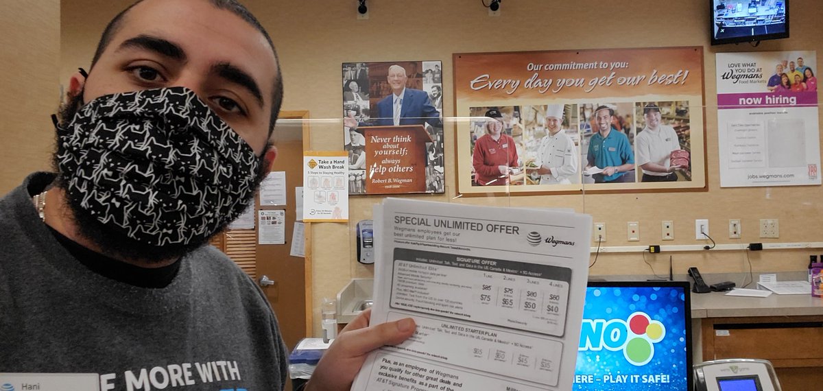 ATTPortablesDTC's tweet image. We went out today to spread some flyers on awesome discounts for Switchover Saturday-grocery store edition. #areyouaFANyet #SwitchOverSaturday @MASinFANtry