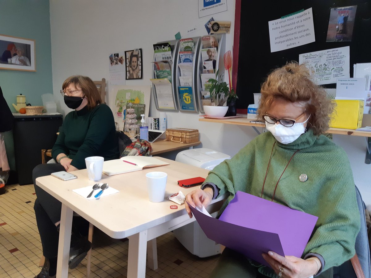 agenda21gironde's tweet photo. Aujourd'hui rencontre du groupe moteur du #LaboMobile "Osons les derniers jours heureux" en Sud-Gironde. Concevoir un projet territorial du bien vivre ensemble jusqu'au bout. 100% liberté de choix  #radicalité #coresponsabilite #dignité #creativite #Transformer #innovation https://t.co/WPAaCeV8xd