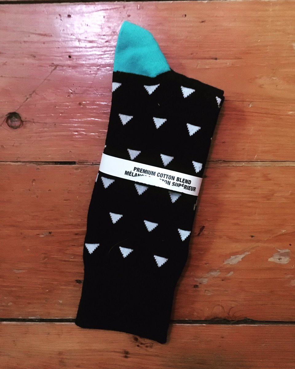 BeAMadeMan's tweet photo. Feet deserve to suit up as well...
🥂 https://t.co/bOMhHapPm8