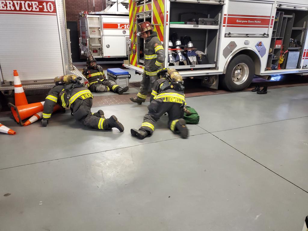 ChiefLugoff's tweet photo. No excuses! Put in the work for the people who you get the privilege to serve. https://t.co/Kdzt5KLwqu