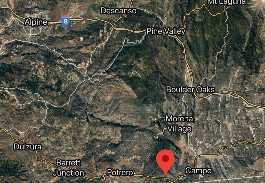CALFIRESANDIEGO's tweet image. .@CALFIRESANDIEGO is at scene of a vegetation fire north of Highway 94 east of Volmer Lane in the Bell Valley area. 4 acres, moderate rate of spread. #BorderFire
