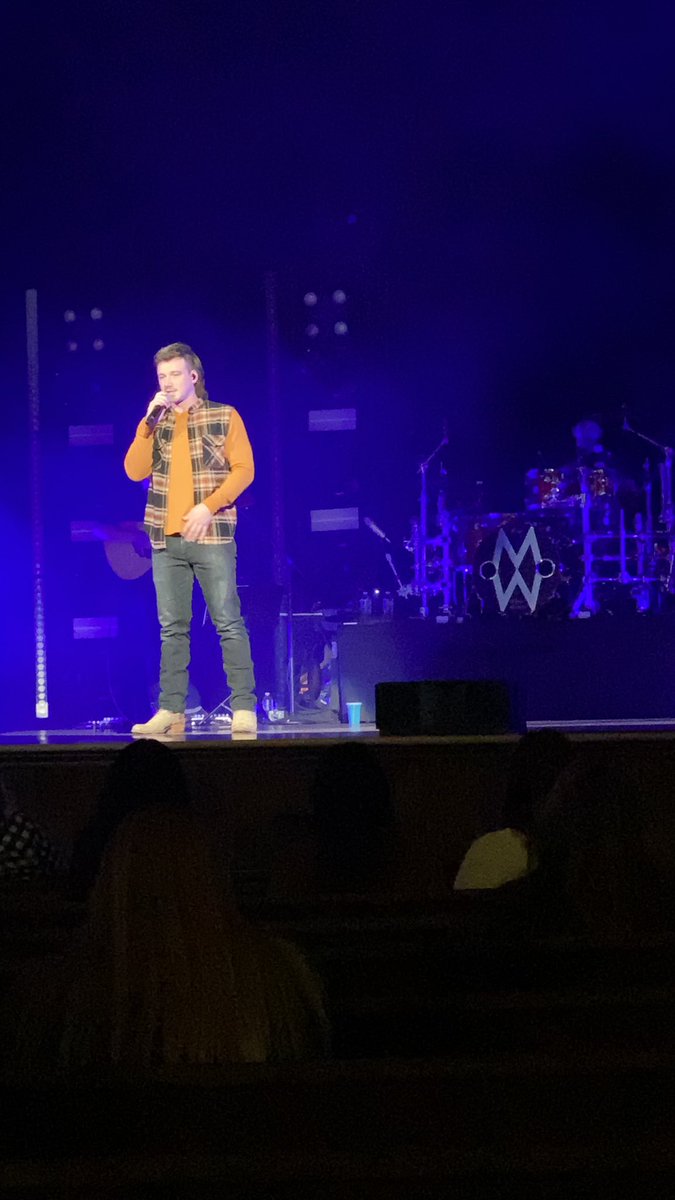 sydnee_22's tweet photo. Last night was truly a dream come true seeing @MorganWallen at the @theryman ‼️ 🤩😭🤠❤️ https://t.co/2IYWyppuQI