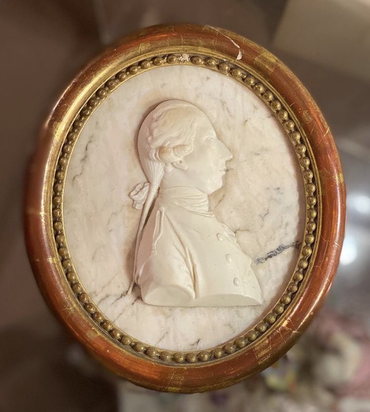 AthensAntiques's tweet photo. #Casanova #marble #miniature #basrelief #marblesculpture https://t.co/cktfOC0V5F https://t.co/I7IS7OfaR1