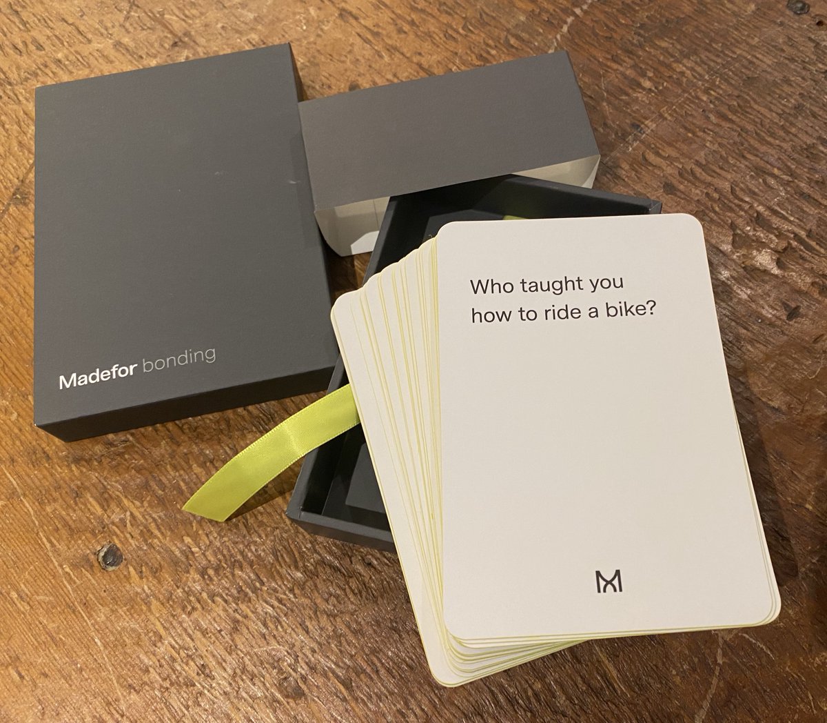 BTursack's tweet photo. brilliant: PRODUCT
Need something different? Dream it up, and we will #prototype it with you and help make it real.  This pack of #inspiration cards comes with a #custom box, sleeve, pull ribbon, and 50-card deck with round cornering and edge painted in a precision brand color. https://t.co/U0qkMVTVP3