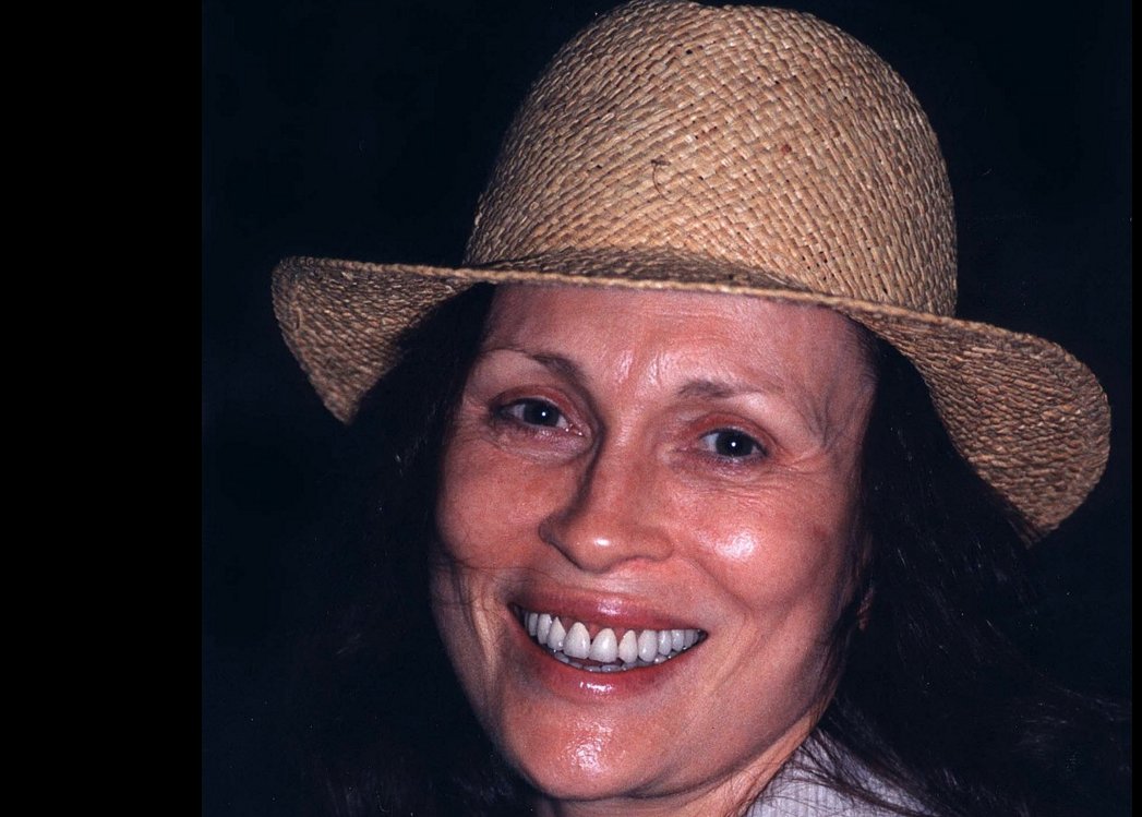 HAPPY 80TH BIRTHDAY - FAYE DUNAWAY  